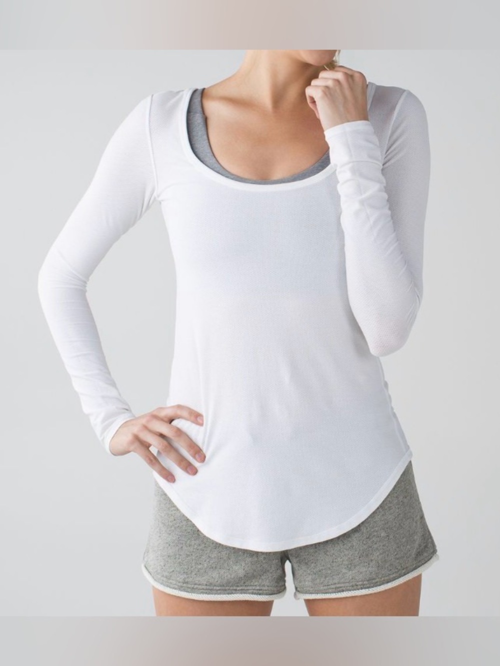 Lululemon Size 6 Inner Essence Long Sleeve Tee Shirt Off White Scoop Neck
